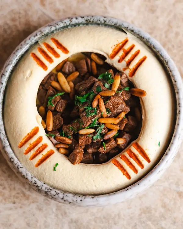 Hummus With Meat