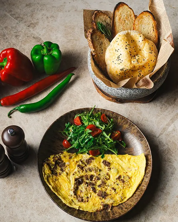 Kavurmali Omelette